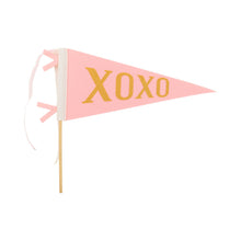 Load image into Gallery viewer, XOXO Felt Pennant Banner