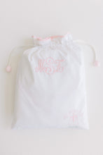 Load image into Gallery viewer, Bathrobe- Jacquard Bows, Scalloped Edge