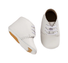 Load image into Gallery viewer, White Leather Scalloped Booties