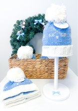 Load image into Gallery viewer, Golf Bobble Hat