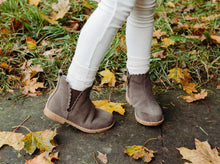 Load image into Gallery viewer, Nicola Scalloped Chelsea Boot