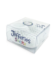 Load image into Gallery viewer, White Crochet Pointelle Booties