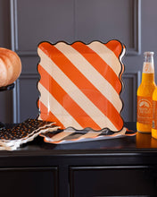Load image into Gallery viewer, Striped 10" Paper Plate Set