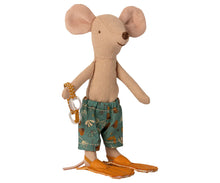 Load image into Gallery viewer, Beach Mouse, Big Brother