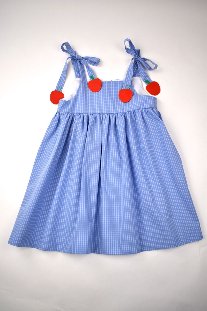 Apple Ties Jumper