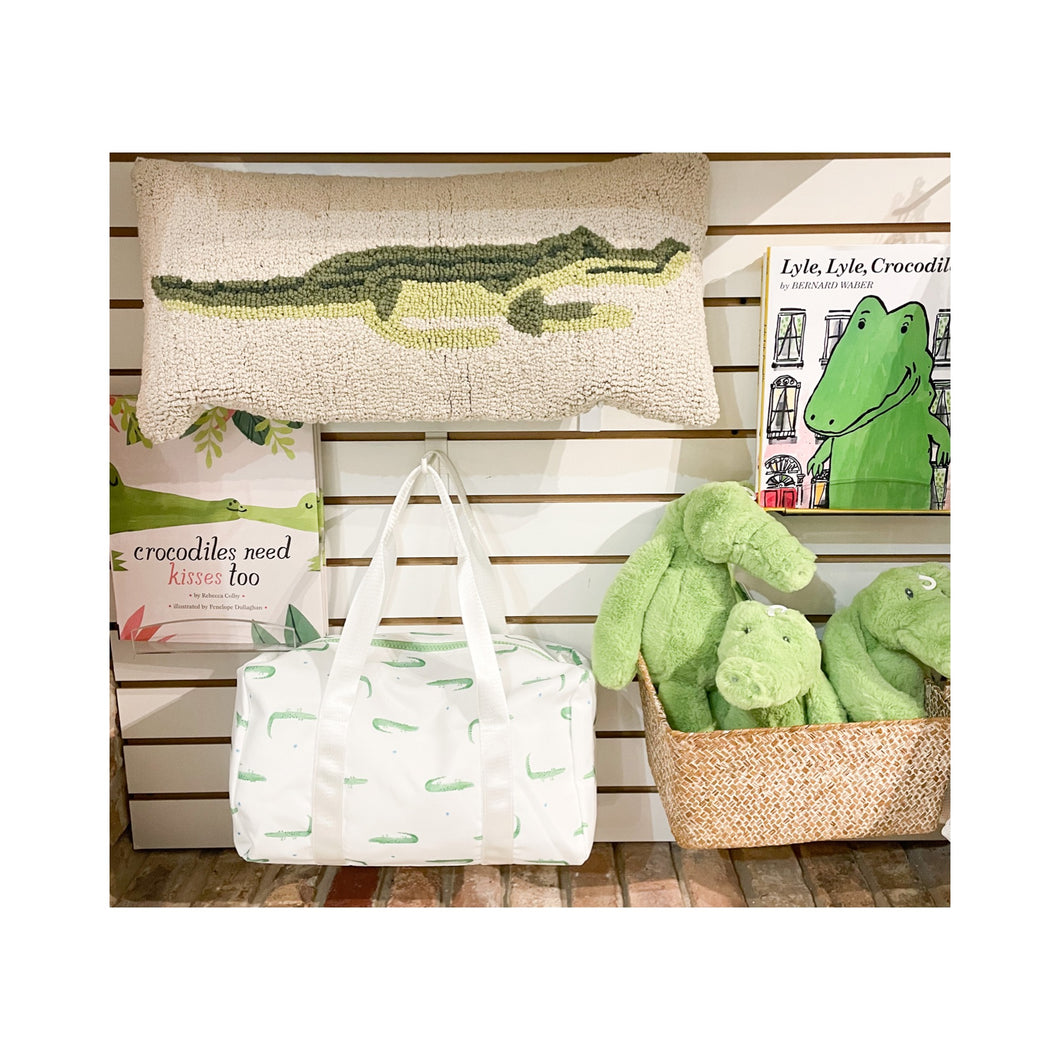 Cotton Punch Hook Pillow with Alligator