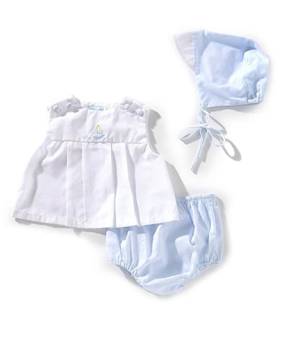 Sailboat Diaper Set w/ Bonnet