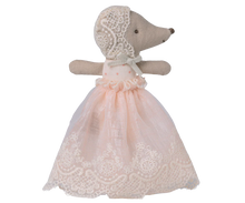 Load image into Gallery viewer, Baby Mouse in Gown
