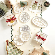 Load image into Gallery viewer, Table Runner - Let It Snow Scalloped
