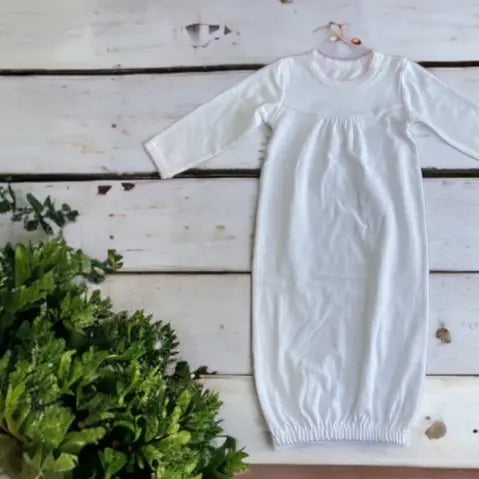 Longsleeve Yoke Gown