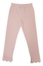 Load image into Gallery viewer, Scallop Leggings
