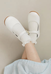 Rebecca Pearlized Flat