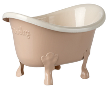 Load image into Gallery viewer, Bathtub, Mouse
