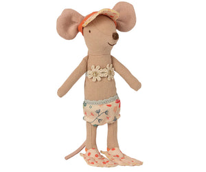 Big Sister Mouse - Beach
